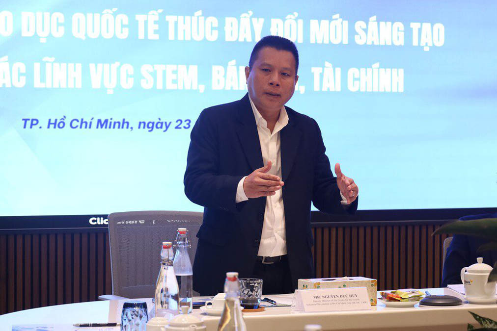 INTACT Base Vietnam gặp gỡ HCMC C4IR, thảo luận về việc đào tạo nhân lực cho các ngành STEM, bán dẫn và tài chính