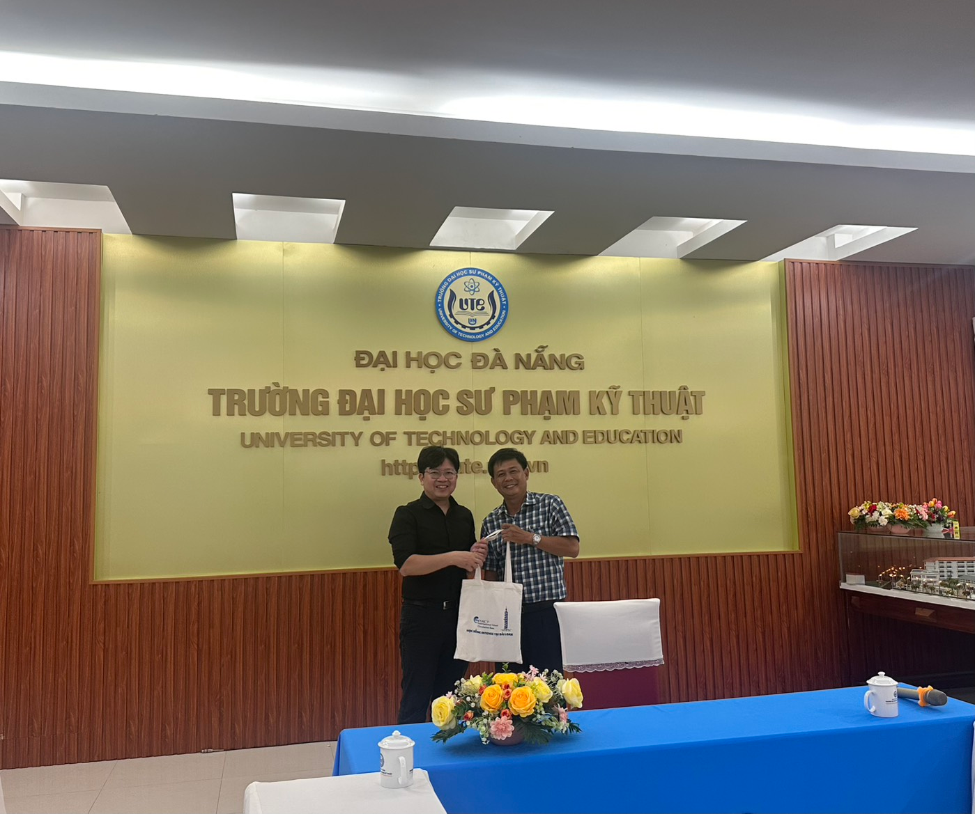 Giới thiệu Chương trình học bổng INTENSE tại Trường Đại học Sư phạm Kỹ thuật – Đại học Đà Nẵng